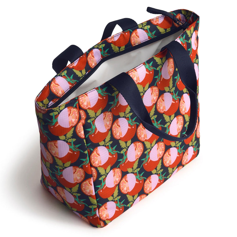Insulated lunch tote bag with tomato pattern and handles
