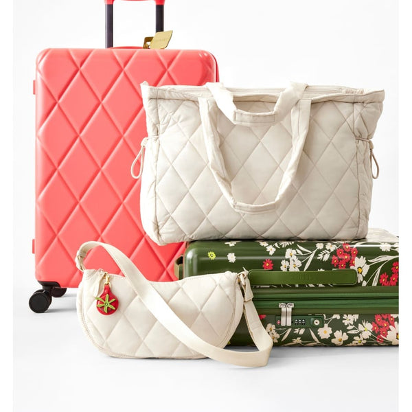 Travel Light, Live Bold: Your Guide to Weekend Getaway Essentials